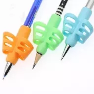 Ergonomická pomôcka na ceruzku na pohodlné písanie - 3 ks