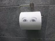 Toaletný papier - oči